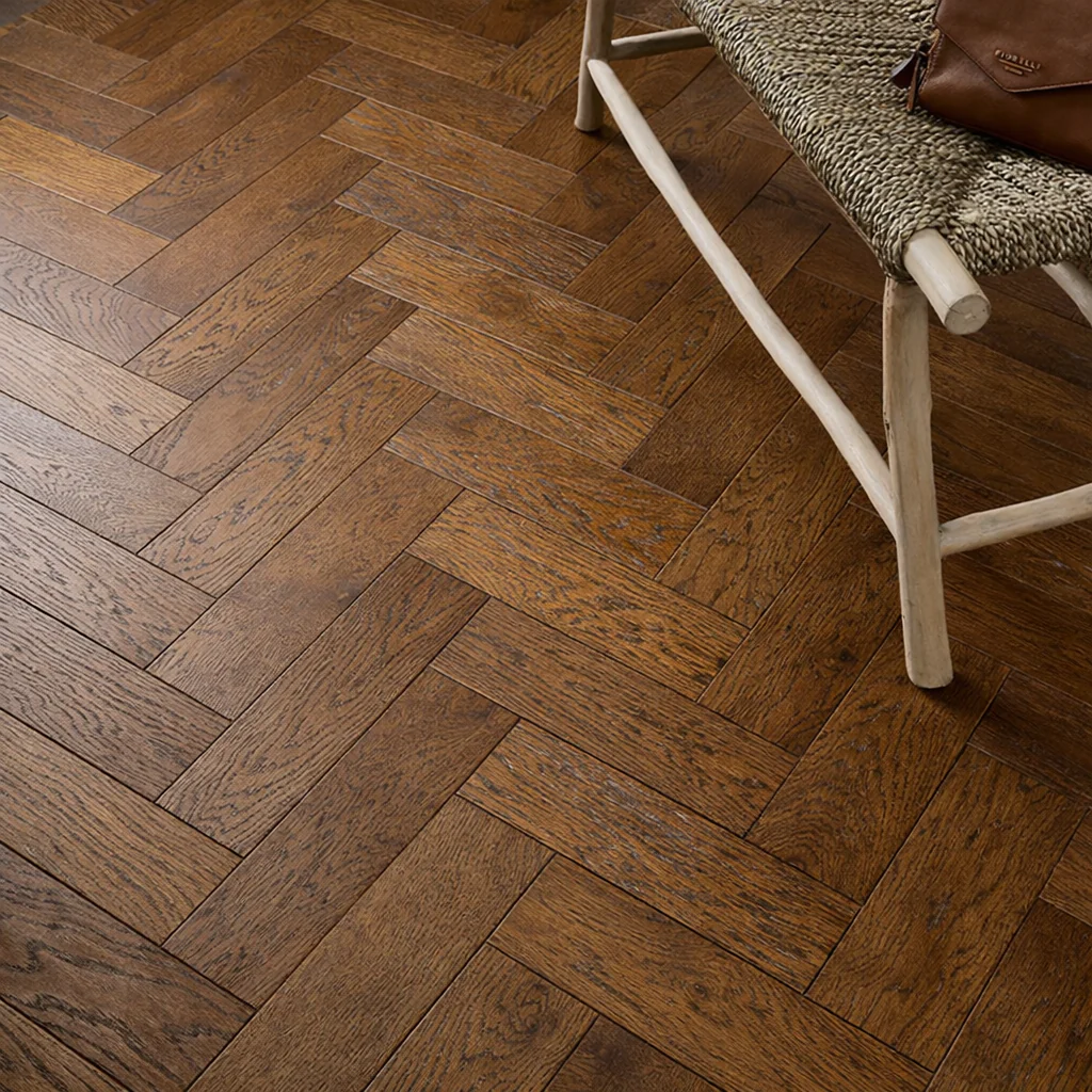 Kallavesi Herringbone 12mm Engineered Wood Flooring - Authentic Dark Oak - Image 2