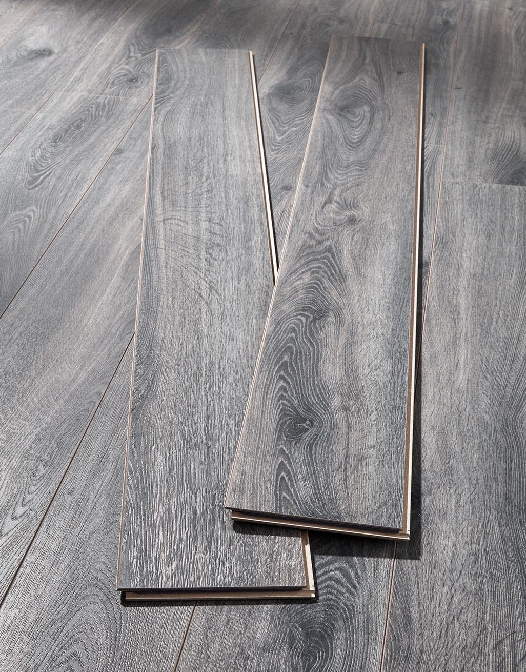 Kronotex Elter Narrow 10mm Laminate Flooring - Grey Portside Oak - Image 3