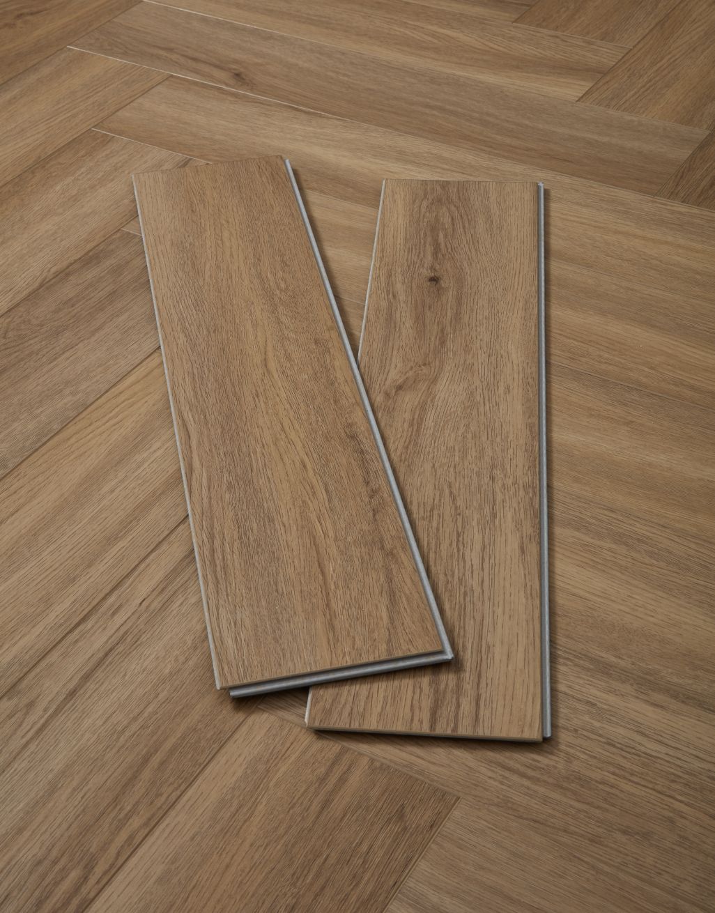 Rigid Core SPC Herringbone - Horizon Oak Herringbone - Image 3