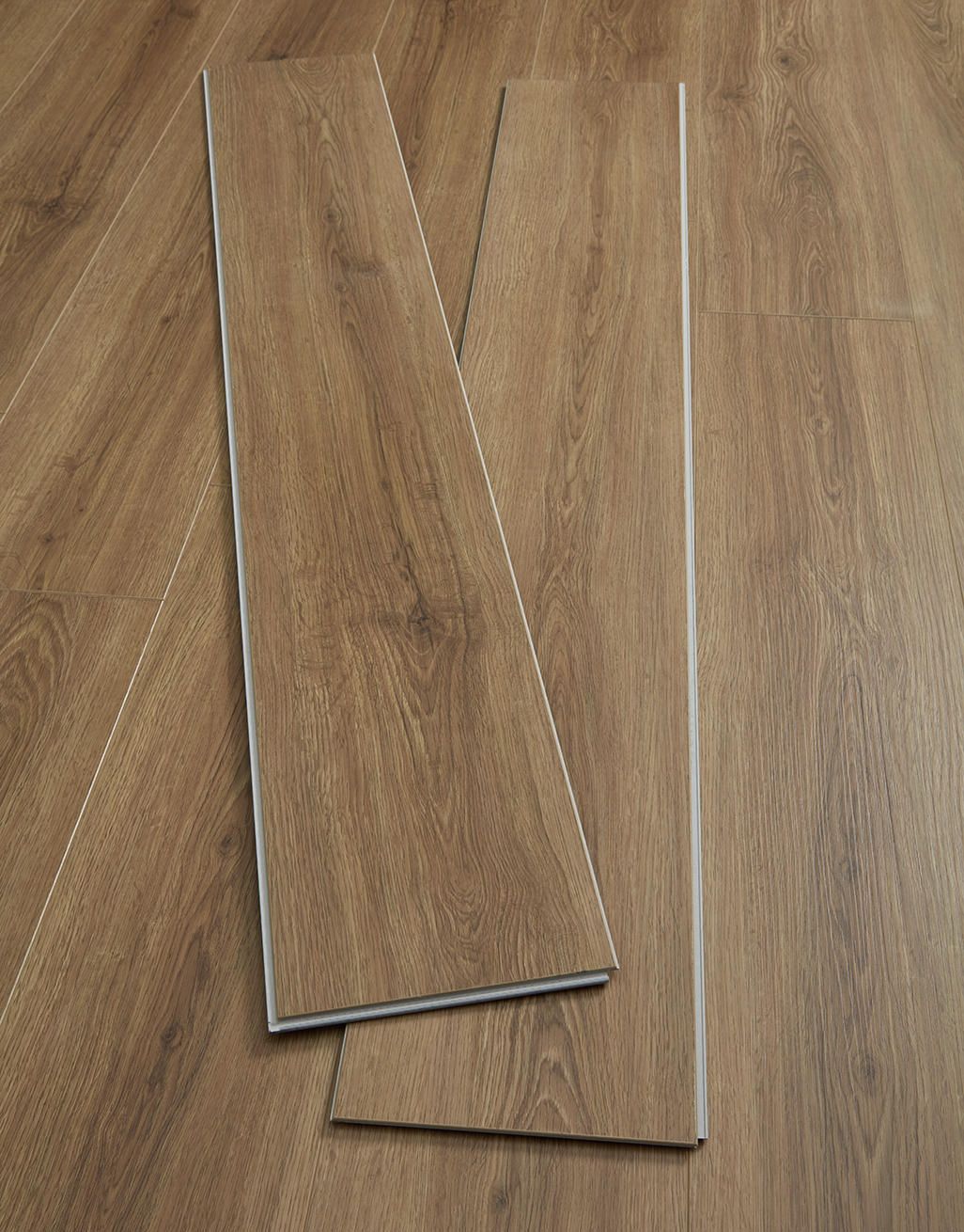 Rigid Core SPC Plank - Golden Oak - Image 3